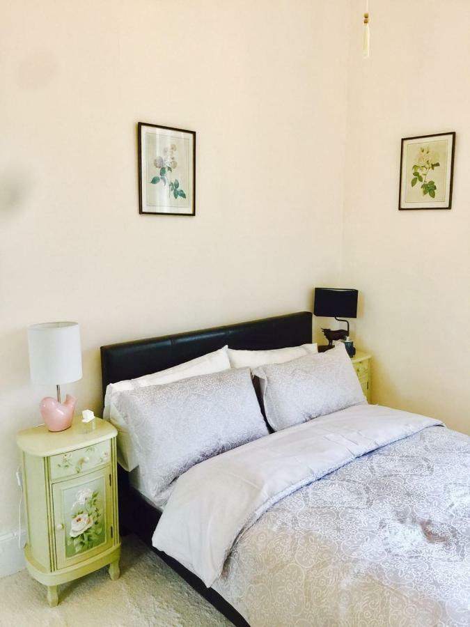 Royal Mile St Giles St Apartment Edinburgh Bagian luar foto