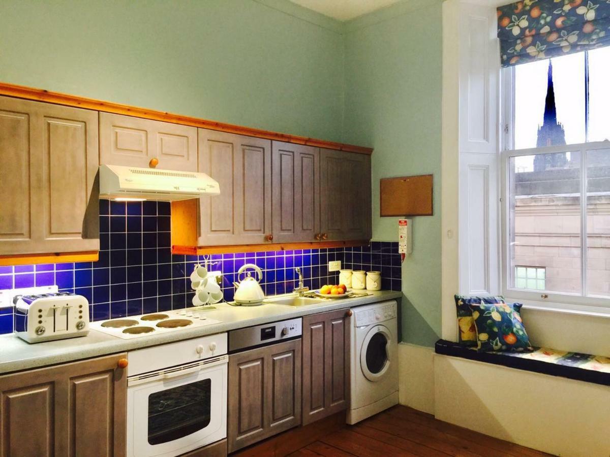 Royal Mile St Giles St Apartment Edinburgh Bagian luar foto
