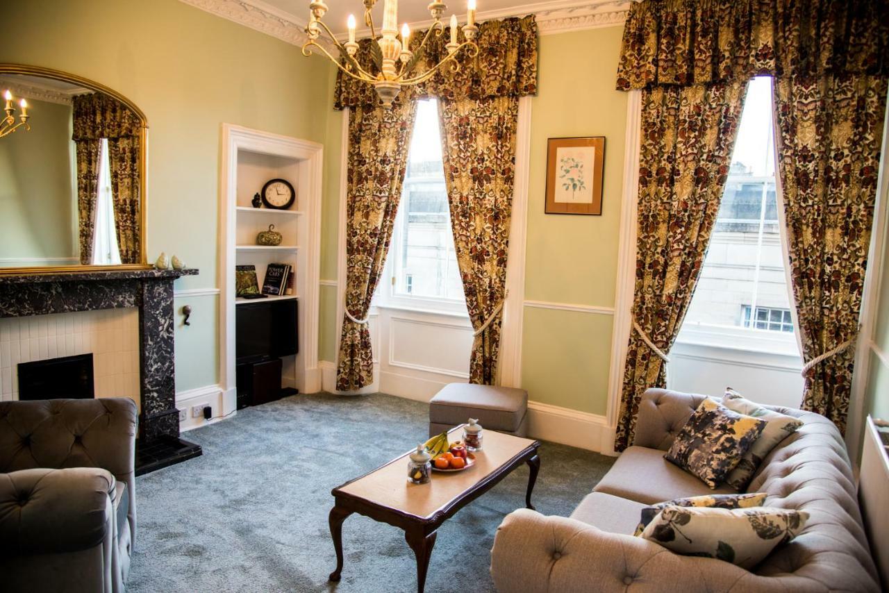 Royal Mile St Giles St Apartment Edinburgh Bagian luar foto